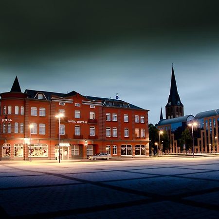 Hotel "Central" Inh Carolin Krause Bitterfeld-Wolfen Exterior photo